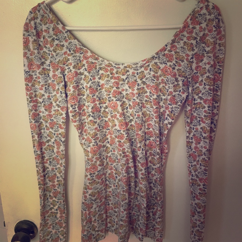 🌸 Floral Long Sleeve Nollie Shirt 🌸